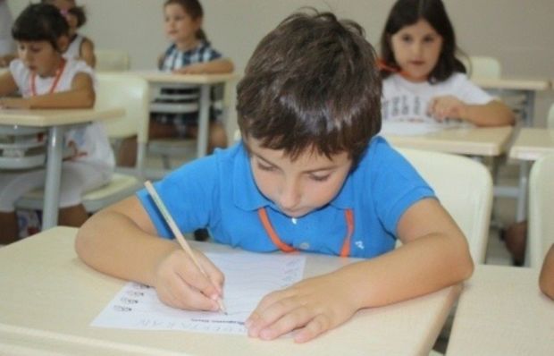 Məktəblərdə qiymətləndirmə ilə bağlı - YENİLİK