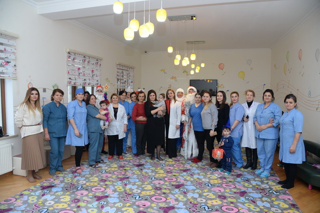 Nəsimi rayonundakı  1 saylı Körpələr - Uşaq Evində bayram tədbiri keçirilib