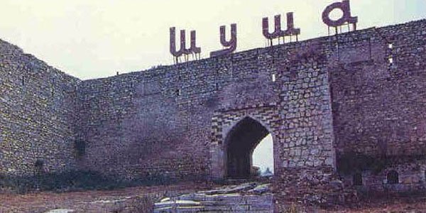 Qarabağı Azərbaycanlı icması torpaqlarımızda film çəkən prodüserlərə etiraz etdi