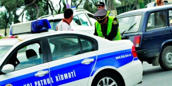 DYP əməkdaşından qeyri-adi “cərimə” (Yenilənib / FOTOLAR)