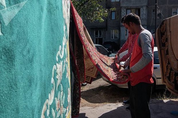 Ermənistanda qeyri-millətlərə nifrət var - RƏY