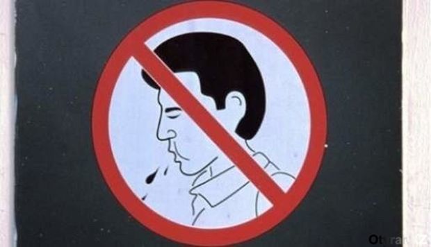 Qırğızıstanda küçəyə tüpürənlər saxlanılır - VİDEO