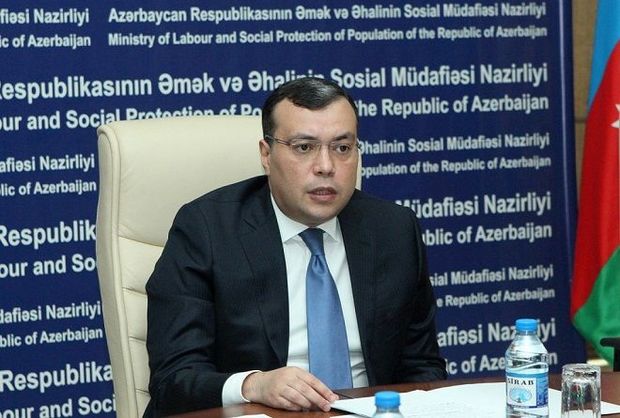 Nazir: Sosial yığımlar üzrə yoxlamaları Vergilər Nazirliyi aparacaq