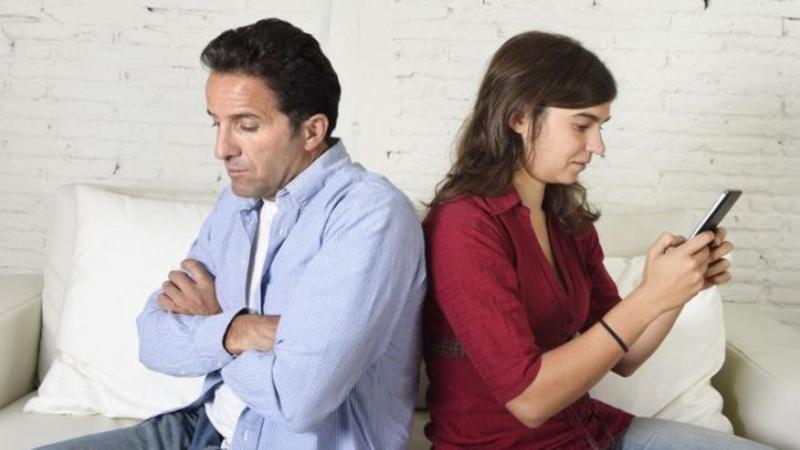 SOS: İnternet boşanmaların sayını artıracaq