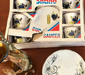 Evdən 80 manatlıq qab-qacaq oğurladı