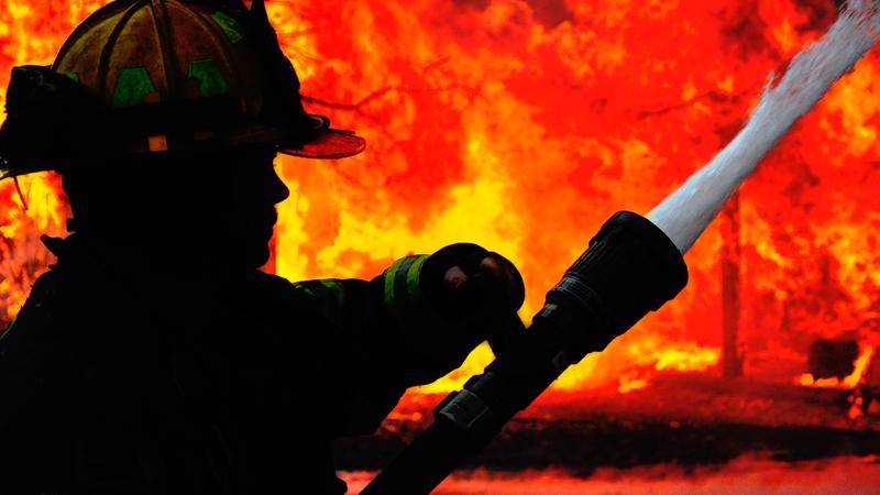 SON DƏQİQƏ - Azərbaycanda ticarət mərkəzində GÜCLÜ YANĞIN - VİDEO (YENİLƏNDİ)