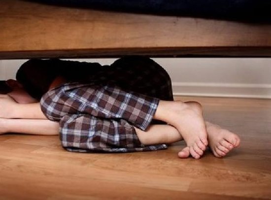 37 yaşlı kişi qızla oğlanı kirayə verdiyi evə gətirdi və... - AZƏRBAYCANDA ŞOK OLAY