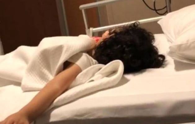 Məşhur aktrisa və qızı 