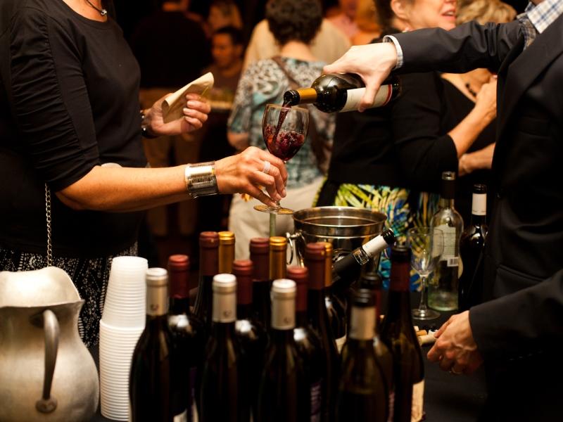 Ermənilər az qala azərbaycanlılara da konyak verəcəkdilər...