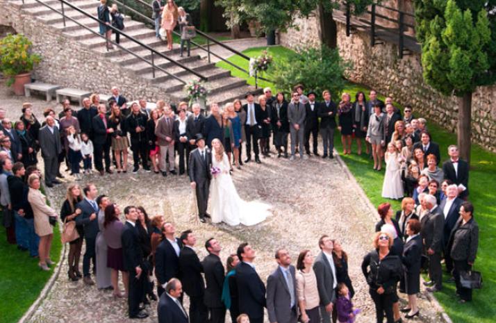 Bu ölkədə evlənmək üçün kişiyə 5 min dollar verilir - Fotolar