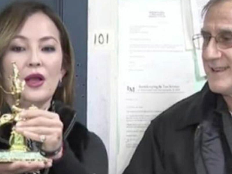 ABŞ sakini tapdığı 10 min dolları sahibəsinə qaytarıb