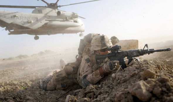 İŞİD ABŞ hərbçilərinə hücum etdi: ölənlər var - VİDEO