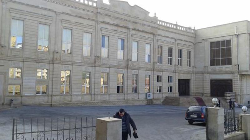 Bakıda şadlıq sarayında QANLI DAVA - 1 nəfər xəstəxanalıq oldu