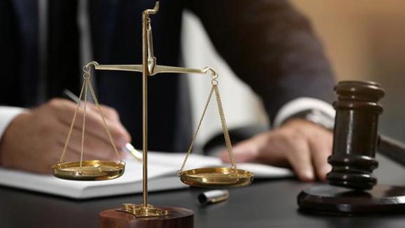 Narkotik qəbul edən 20 yaşlı oğlandan anasına qarşı DƏHŞƏTLİ ƏMƏL