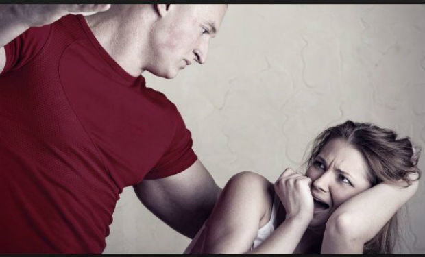 Bakıda dəhşətli cinayət — Əmisi arvadı ilə 10 il sevgili oldu, qısqanıb qətlə yetirdi