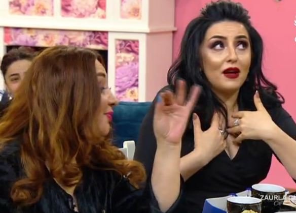 ATV-də GƏRGİN ANLAR: Müğənni ilə mübahisə edən xalq artisti efiri tərk etdi - VİDEO