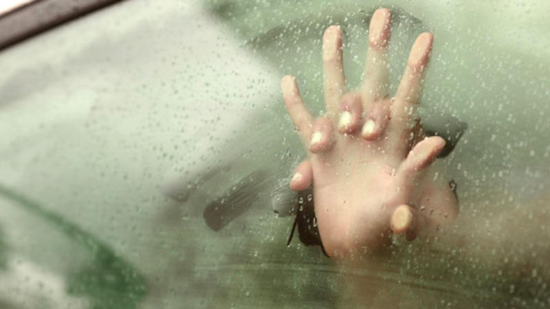 Sevgilisini maşınında zorladı, sonra... - Azərbaycanda ŞOK HADİSƏ