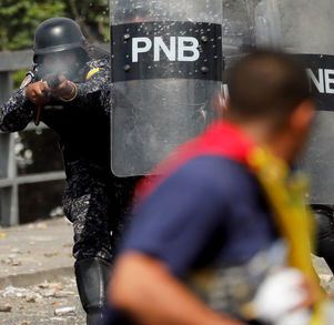 Venesuelada çevriliş: ölən və yaralananlar var - YENİLƏNİB + FOTO/VİDEO