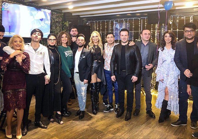 Məşhurlar onun ad gününə yığışdı – Foto