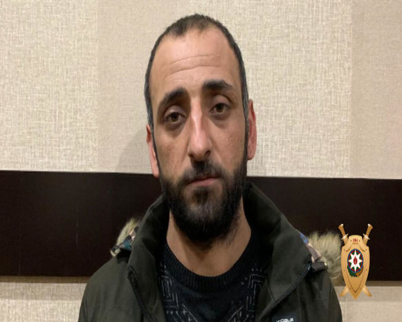 Marketdə qadının çantasını oğurlayan ələ keçdi - FOTO