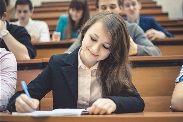 Magistraturaya sənəd qəbulunun vaxtı açıqlanıb