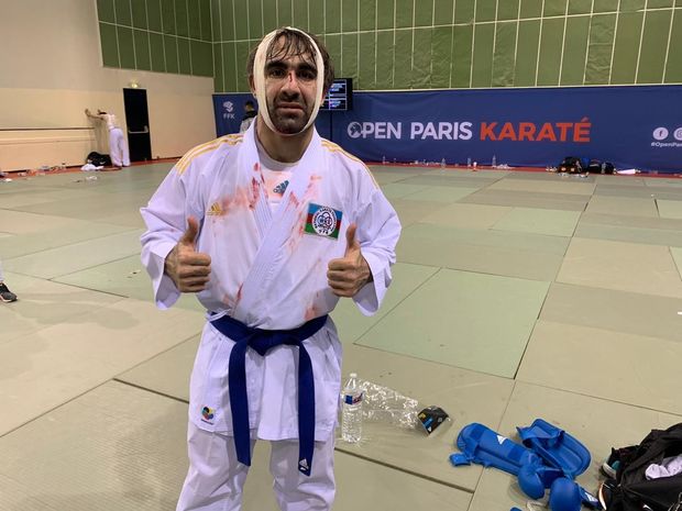 Təslim olma: Rafael Ağayev zədəli ola-ola finala çıxdı - ÖZƏL FOTO