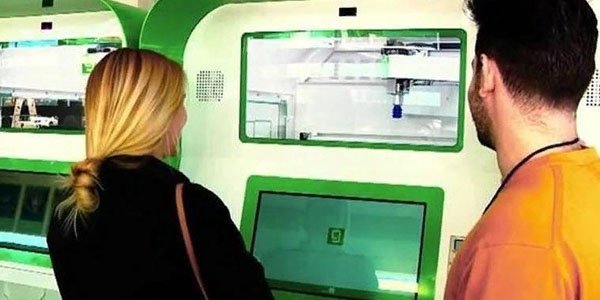 Dünyanın ilk ağıllı marixuana satış aparatı istifadəyə verildi