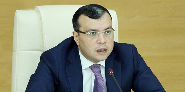 Nazir pensiyalardan danışdı: nə qədər artım olacaq?