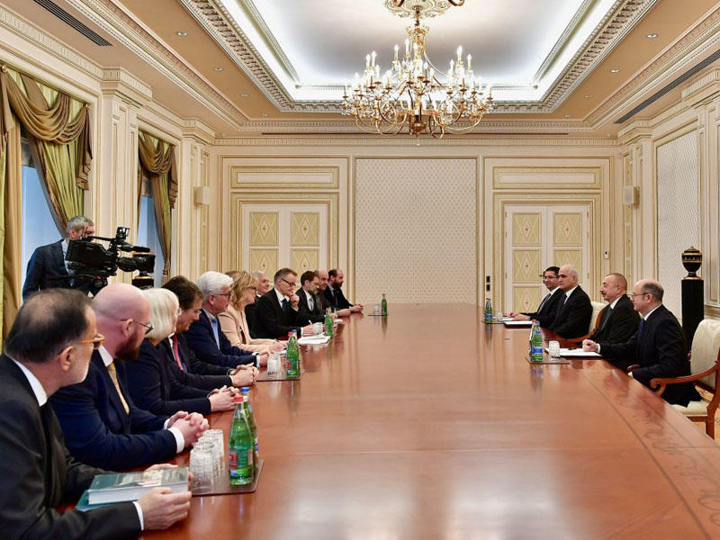 İlham Əliyev Almaniya nümayəndə heyətini qəbul edib - YENİLƏNİB + FOTO