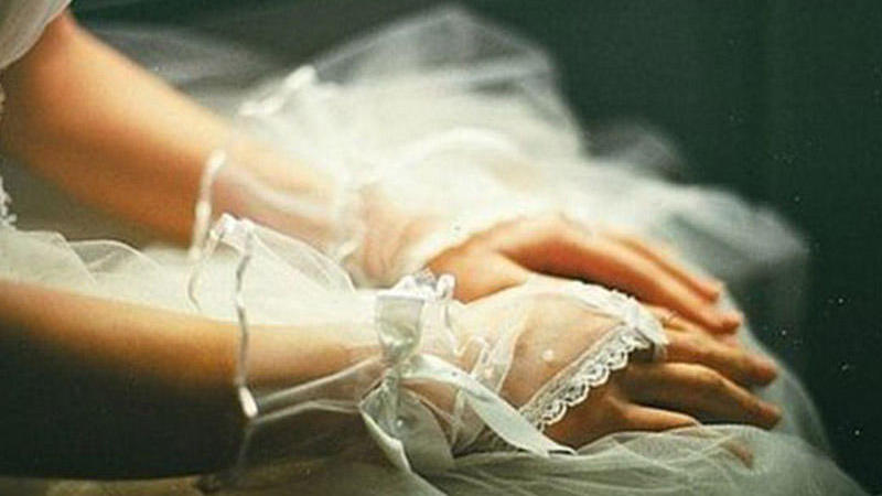 17 yaşlı gəlin bakirə çıxmadı və... - Azərbaycanda toy günü TÜKLƏRİ BİZ-BİZ EDƏN HADİSƏ