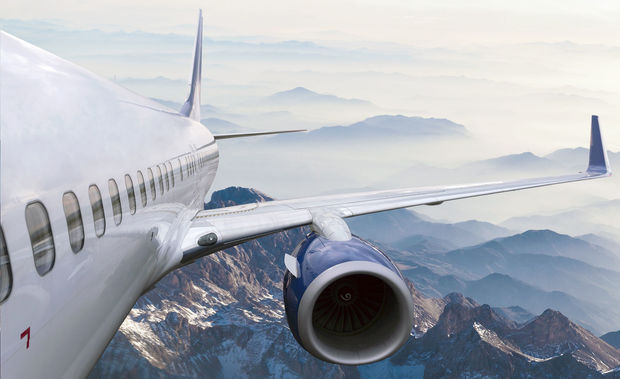 Estoniya liderinin olduğu təyyarə Riqaya enə bilmədi