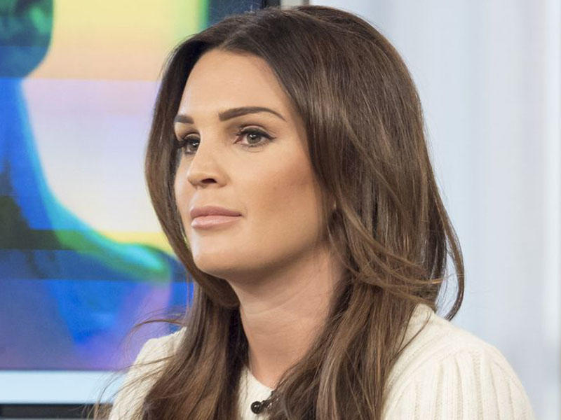 Sinəsindəki silikonlar gecə partladı, model qan içində oyandı - FOTO