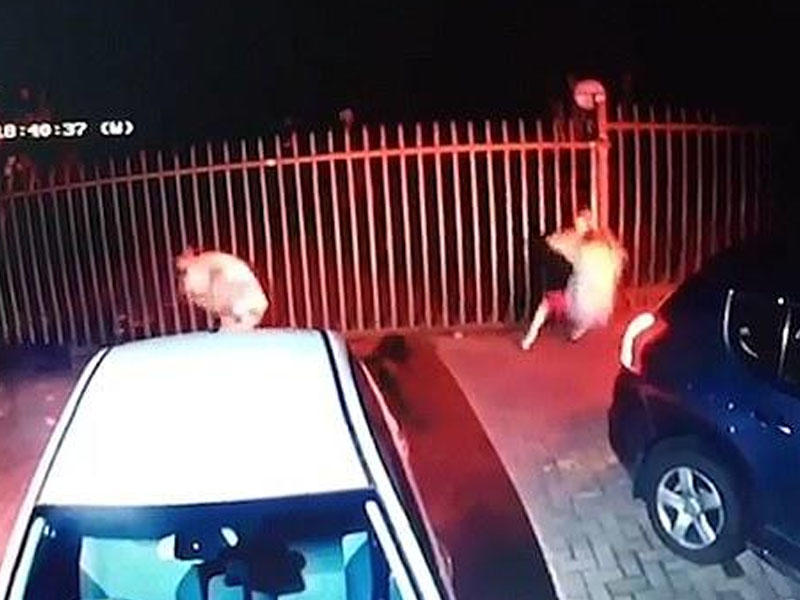 Şok kadrlar: qadının ərini həyətində, gözü qarşısında öldürdülər - VİDEO - FOTO