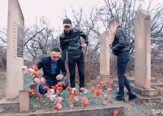 Pərvizlə Türkanın qəbiristanlıqdan görüntüləri yayıldı - VİDEO