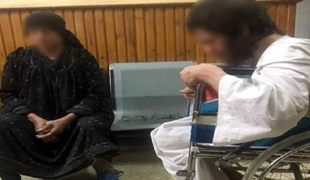 Misirdə dəhşət: Ana doğma oğlunu 10 il işıqsız otaqda bağlı saxlayıb – Foto