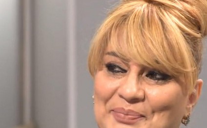 Nüşabə Ələsgərli Nəsiminin müdafiəsinə qalxdı: Afət, sözləri dəyiş! - VİDEO