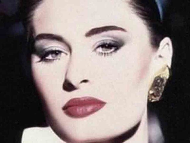 Milyarderin vurulduğu məşhur qadın indi küçələrdə yatır - VİDEO - FOTO