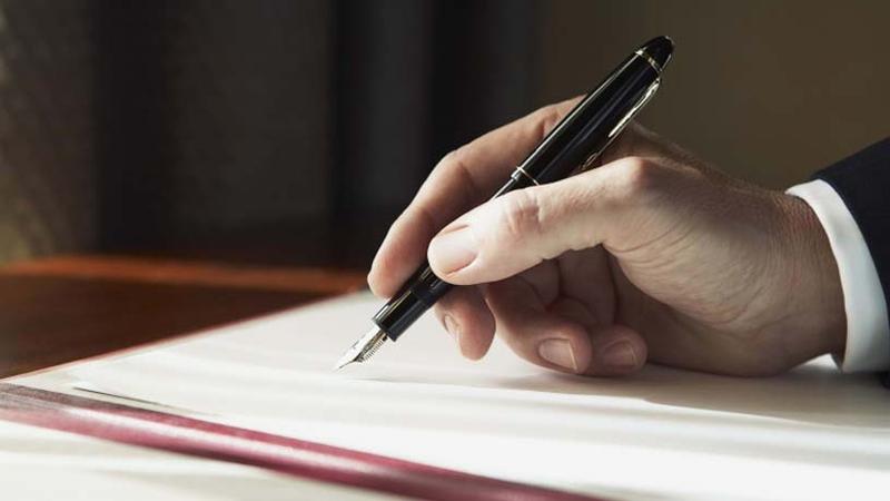 Azərbaycanda daha bir QANUN - Yaşı 35-dən çox olmayanlar...