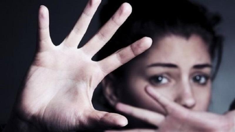 Litseydə ŞOK OLAY: müəllim şagirdi vurdu, hər ikisi məktəbdən kənarlaşdırıldı - VİDEO