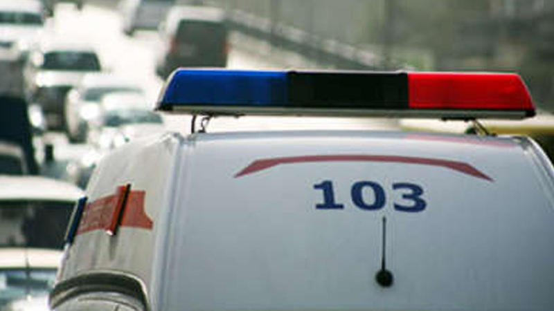 Bakıda FACİƏ - Ana öldü, 7 yaşlı qızı xəstəxanaya çatdırıldı