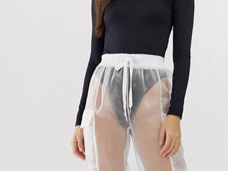 Şəffaf parçadan hazırlanan şalvarlar satışa çıxarıldı - FOTO