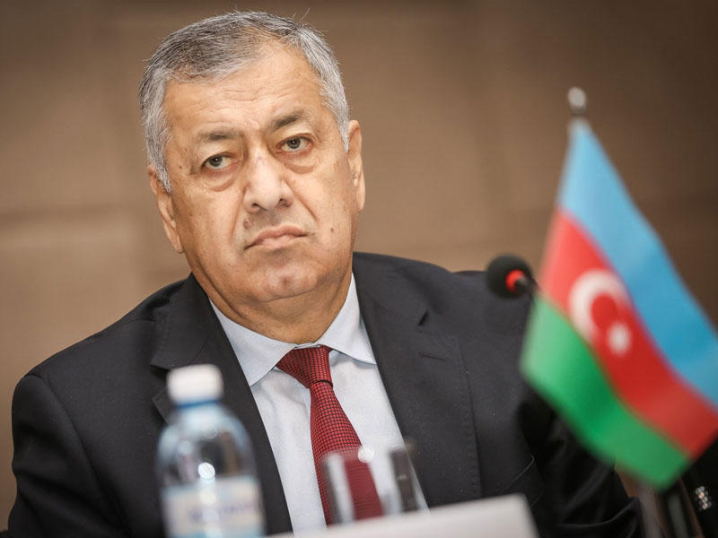 Deputat dollar kreditləri ilə bağlı prezidentə müraciət etdi