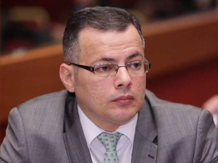 Азербайджан выделит сотни миллионов манатов на повышение зарплат