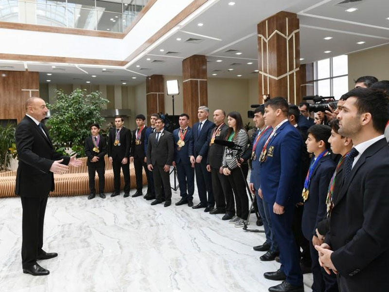 Azərbaycan Prezidenti: 