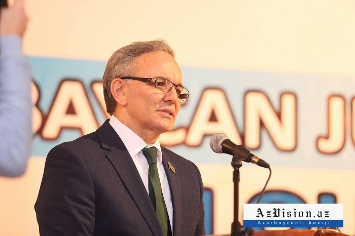 Əflatun Amaşov: “Hər dövlət başçısı bunu bacarmır”