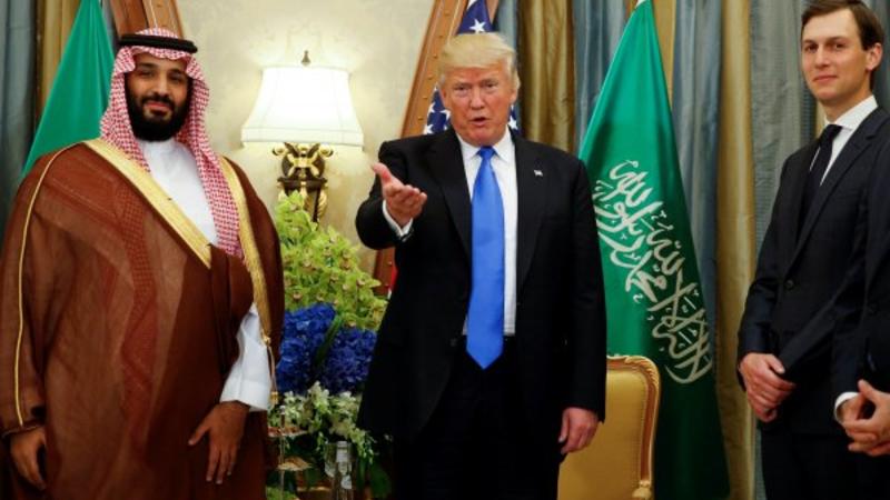 Trampdan alçaldıcı ifadə: 