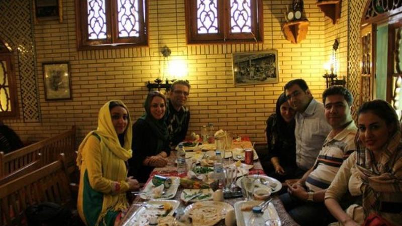 180 restoran fəaliyyətini dayandırdı - Bahalaşmaya görə