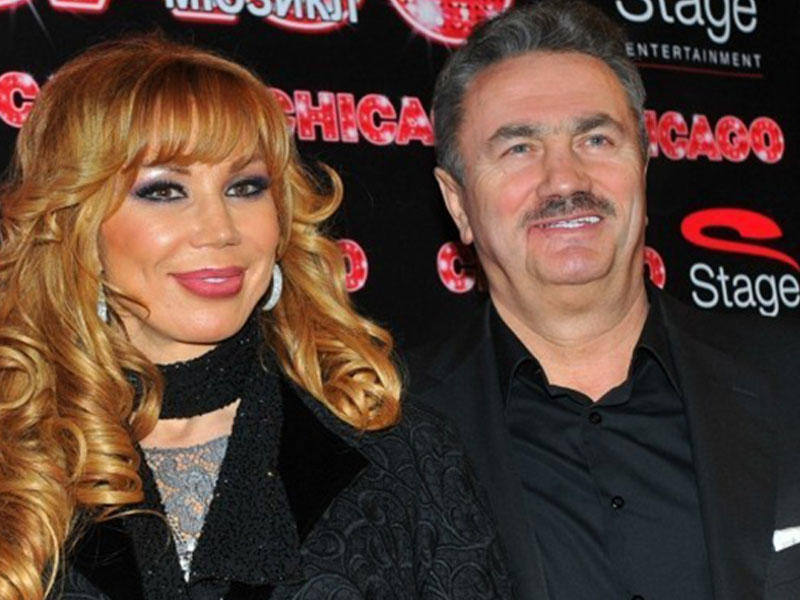 Müğənni ərini evdən qovdu - Kökəldiyi üçün