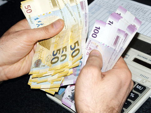Azərbaycanda qadınların orta aylıq əməkhaqqı kişilərin maaşına yaxınlaşacaq