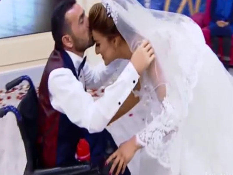 Bakıda dünyanı heyrətləndirəcək TOY - Qız əlsiz, ayaqsız oğlana ərə getdi - FOTO